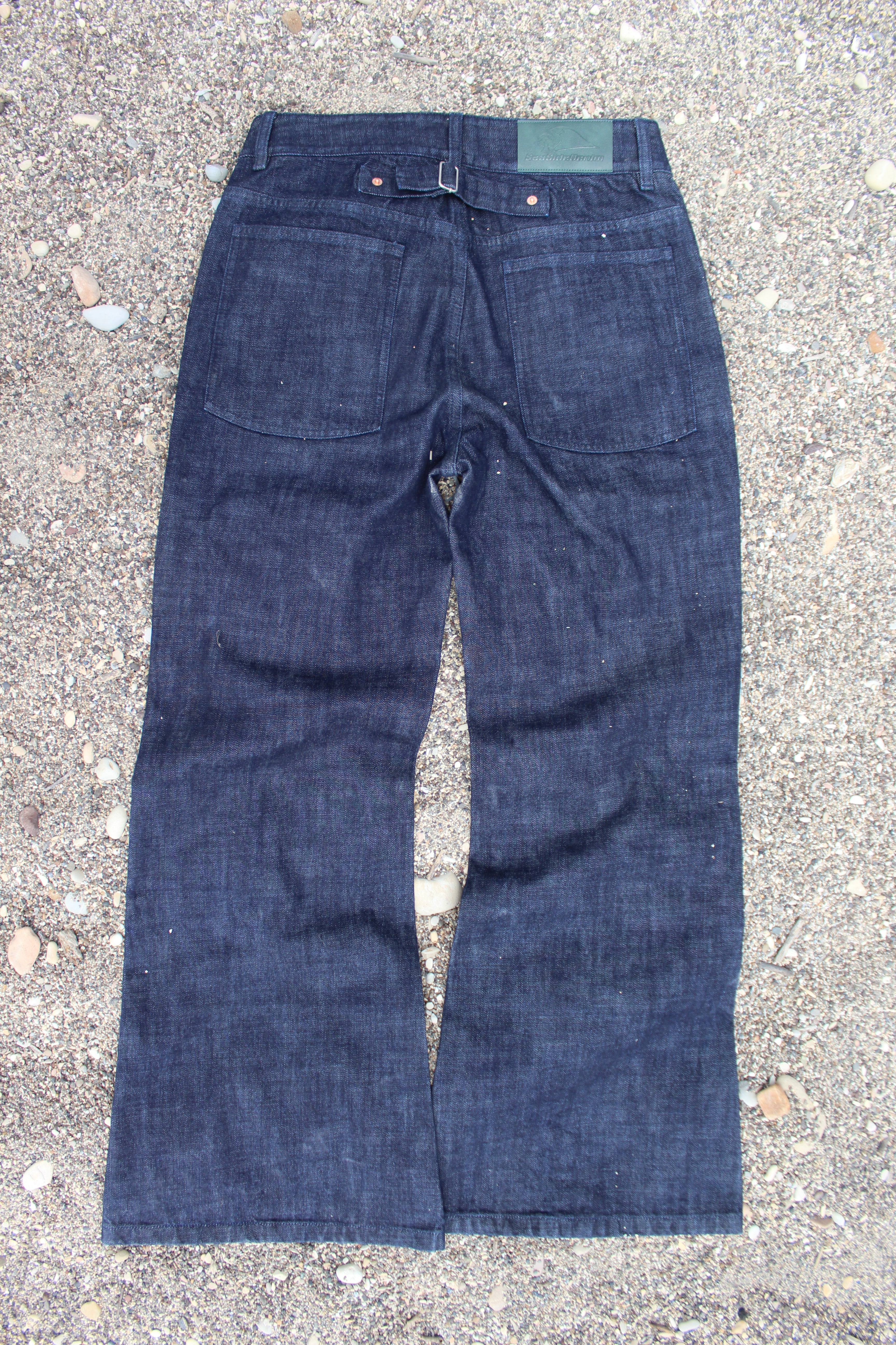 14oz Baggy Bootcut raw denim V1